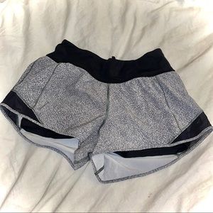 LULULEMON - black and white shorts with built in spandex